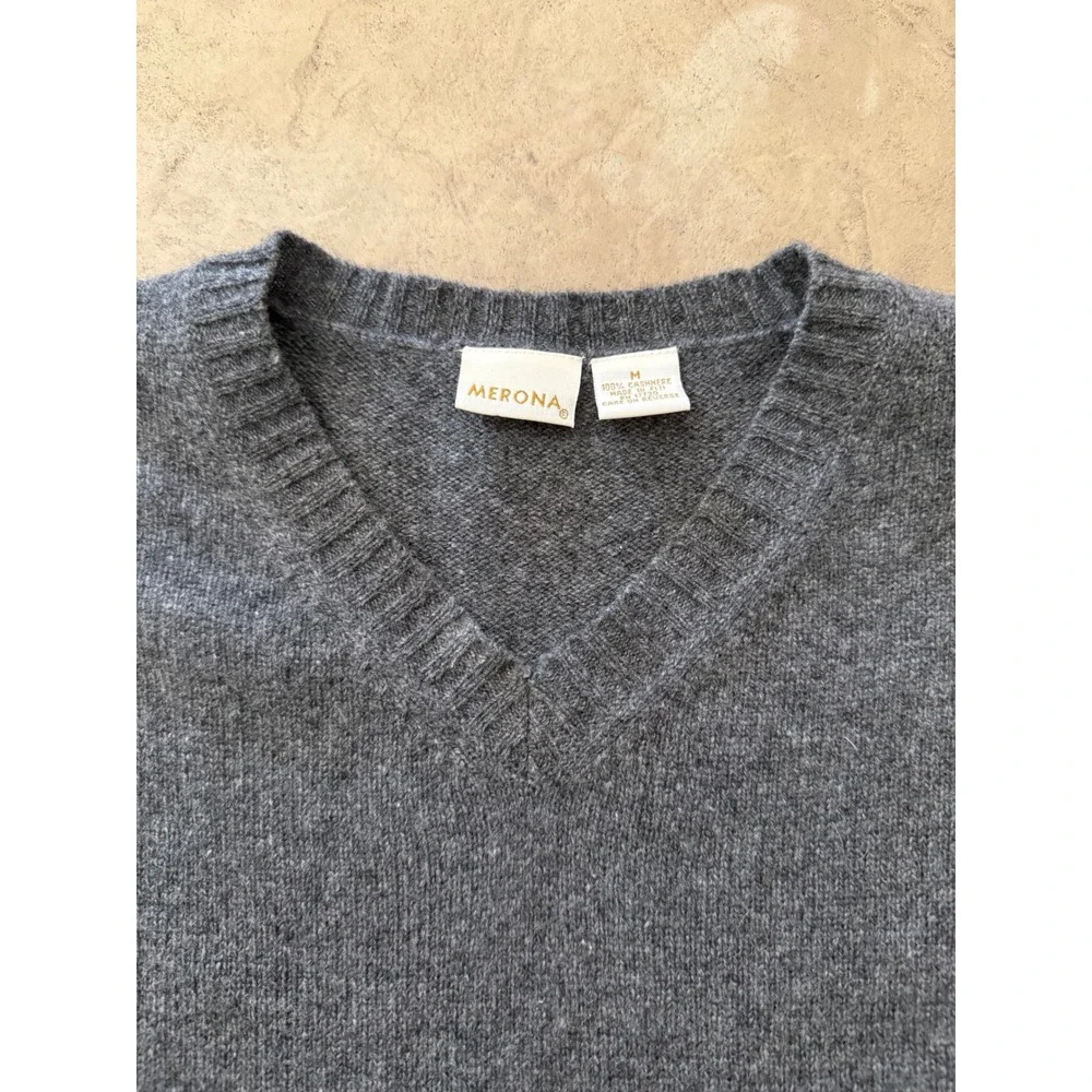Merona Mens 100% Cashmere V-Neck Sweater Charcoal Grey Size Medium Soft Knit